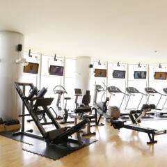 Отель J5 Hotels - Port Saeed ОАЭ, Дубай - 1 отзыв об отеле, цены и фото номеров - забронировать отель J5 Hotels - Port Saeed онлайн фитнесс-зал фото 3