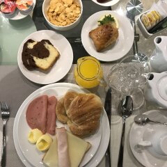 Отель Imperial Suites Hotel Ливан, Бейрут - отзывы, цены и фото номеров - забронировать отель Imperial Suites Hotel онлайн питание