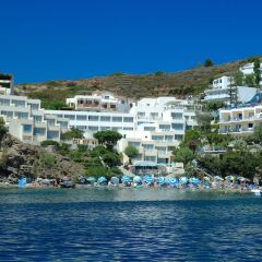 Отель Bali Beach Hotel & Village - All Inclusive Греция, Милопотамос - отзывы, цены и фото номеров - забронировать отель Bali Beach Hotel & Village - All Inclusive онлайн пляж фото 2