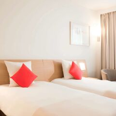 Отель Novotel Paris Centre Tour Eiffel комната для гостей фото 3