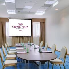 Апартаменты Crowne Plaza Dubai Apartments