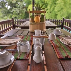 Отель A Little Eco Lodge Мьянма, Хехо - отзывы, цены и фото номеров - забронировать отель A Little Eco Lodge онлайн питание фото 2