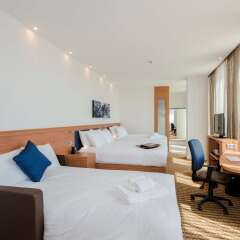 Отель Hampton by Hilton Amsterdam/Arena Boulevard Нидерланды, Амстердам - 2 отзыва об отеле, цены и фото номеров - забронировать отель Hampton by Hilton Amsterdam/Arena Boulevard онлайн комната для гостей фото 2