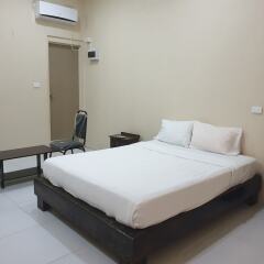 Отель Bay View Barbers Lodge Савусаву сейф в номере