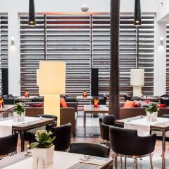 Hotel Moderno Познань бассейн