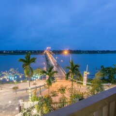 Отель B'Lan Riverside Villa пляж