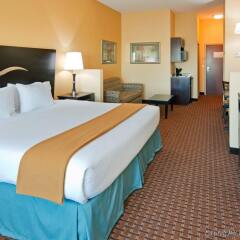 Отель Holiday Inn Express & Suites Somerset Central комната для гостей фото 3