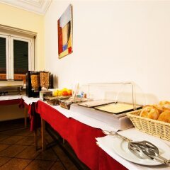 Отель Residencial Lar do Areeiro Португалия, Лиссабон - 5 отзывов об отеле, цены и фото номеров - забронировать отель Residencial Lar do Areeiro онлайн балкон