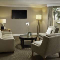 Отель Jw Marriott Santa Monica Le Merigot Санта-Моника комната для гостей фото 3