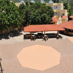 Fantasy Hotel - All Inclusive парковка