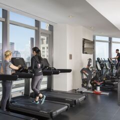 Отель Residence Inn by Marriott New York Manhattan/Central Park фитнесс-зал фото 3