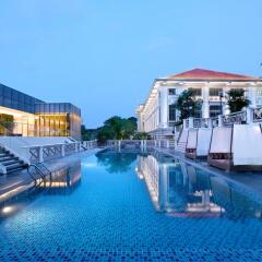 Hotel Fort Canning бассейн фото 2