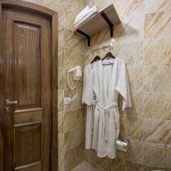 Гостиница Maxx Inn Казахстан, Нур-Султан - отзывы, цены и фото номеров - забронировать гостиницу Maxx Inn онлайн ванная