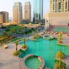 Отель Vacation Bay - Trident Grand Residence бассейн