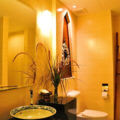 Отель Navatara Phuket Resort Таиланд, Пхукет - 3 отзыва об отеле, цены и фото номеров - забронировать отель Navatara Phuket Resort онлайн ванная