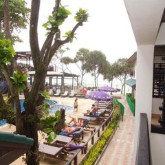 Отель Patong Bay Garden Resort балкон