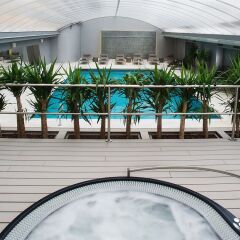 Отель Altis Suites бассейн