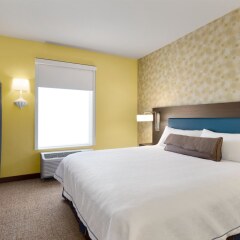 Отель Home2 Suites by Hilton Frederick комната для гостей