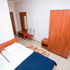 Гостиница Бухара в Анапе 2 отзыва об отеле, цены и фото номеров - забронировать гостиницу Бухара онлайн Анапа комната для гостей фото 5