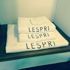 Отель Lespri Grand ванная