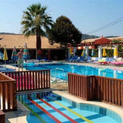 Summertime Hotel Apartments бассейн фото 2