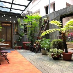 Cho Hotel