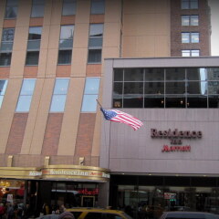 Отель Residence Inn by Marriott New York Manhattan/Times Square США, Нью-Йорк - отзывы, цены и фото номеров - забронировать отель Residence Inn by Marriott New York Manhattan/Times Square онлайн банкомат