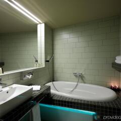 Lanchid 19 Design Hotel ванная