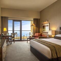 Отель Amwaj Rotana - Jumeirah Beach Residence комната для гостей фото 5