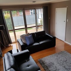 Outdoor Living in Christchurch in Christchurch, New Zealand from 380$, photos, reviews - zenhotels.com guestroom photo 5