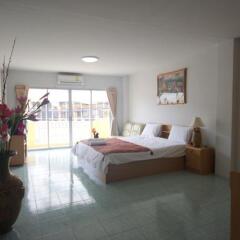 Отель Malee Beach Guest House Паттайя комната для гостей фото 3