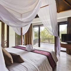 Отель D Varee Mai Khao Beach 4* Люкс