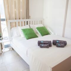 Отель HiGuests Vacation Homes-Marina Residence комната для гостей