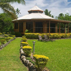 La Dolce Vita Holiday Villas in Fawn Harbour, Fiji from 240$, photos, reviews - zenhotels.com