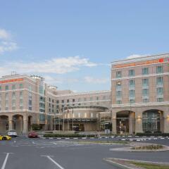 Отель Ramada Jumeirah Hotel ОАЭ, Дубай - 2 отзыва об отеле, цены и фото номеров - забронировать отель Ramada Jumeirah Hotel онлайн парковка