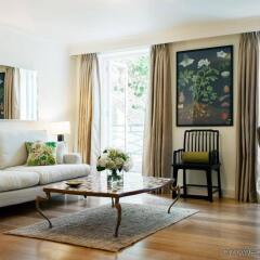 Апартаменты Europa House Apartments комната для гостей