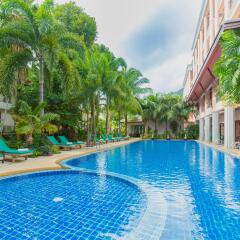 Отель Thanthip Beach Resort бассейн фото 3