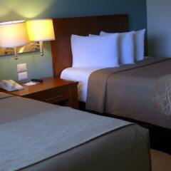 Отель Comfort Inn Puerto Vallarta комната для гостей