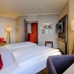 Отель Mercure Muenchen City Center Мюнхен сейф в номере