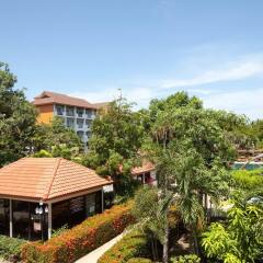 Отель Pinnacle Grand Jomtien Resort балкон