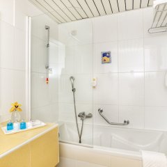 Отель Umag Plava Laguna Хорватия, Умаг - отзывы, цены и фото номеров - забронировать отель Umag Plava Laguna онлайн ванная