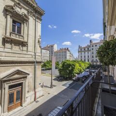 Отель Hôtel Des Artistes балкон