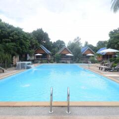 Lanta Long Beach Hostel бассейн фото 2