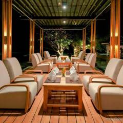 Отель V Villas Hua Hin MGallery by Sofitel интерьер отеля