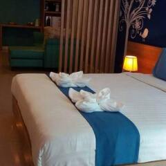 Апартаменты Pintree Service Apartment Pattaya Паттайя комната для гостей фото 3