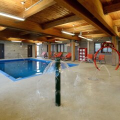 Отель Hôtel & Suites Le Dauphin Québec Канада, Квебек - отзывы, цены и фото номеров - забронировать отель Hôtel & Suites Le Dauphin Québec онлайн бассейн фото 3