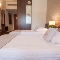 Отель Park Hotel Diament Wroclaw Польша, Вроцлав - отзывы, цены и фото номеров - забронировать отель Park Hotel Diament Wroclaw онлайн сейф в номере