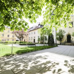 Апартаменты Spacious apartment in the Old Town фото 2