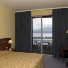 Отель Faial Resort Орта комната для гостей