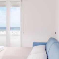 Отель Sun Beach Residence Италия, Римини - отзывы, цены и фото номеров - забронировать отель Sun Beach Residence онлайн балкон